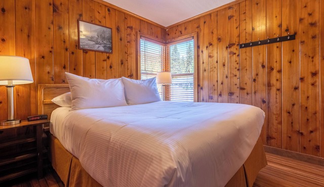 2 Units of One Bedroom Condo with Living Room, Kitchenette and Free Parking!