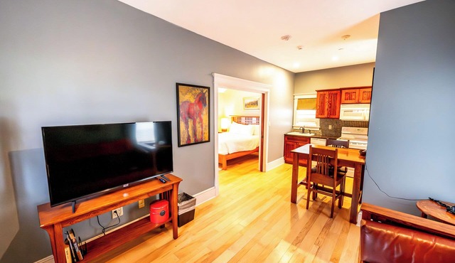 2 Units | Unwind in a Peaceful Haven | Explore the Beauty of the Poconos