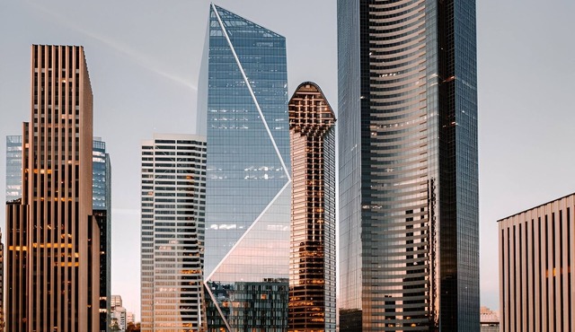 2 Upscale Stay In King Suites & Spa Access