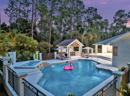 2 Villas, Pickleball,Heated pool, Naples escape