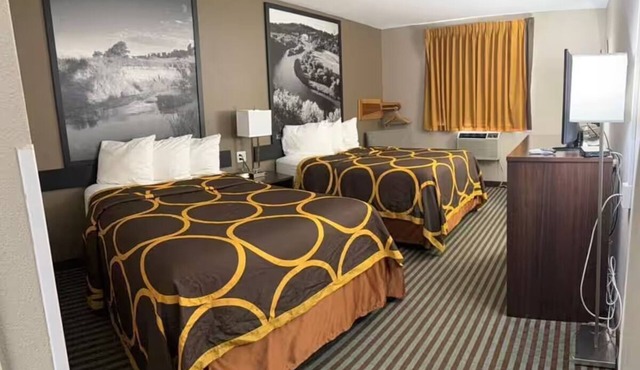 2 Welcoming Rooms Perfect for Families & Friends on Weekend Escapes