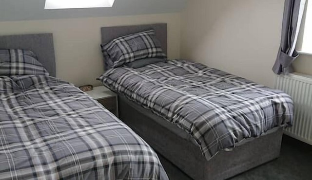 2 Wood Yard Cottages. 2 Bedroom, Large lounge