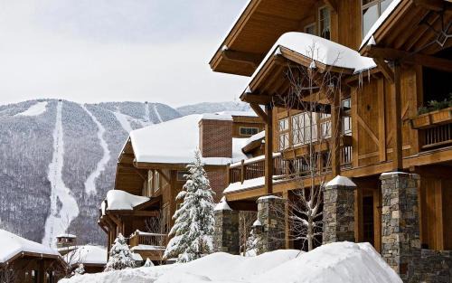 20- 4bed - Mountain Cabin - Spruce Peak - Stowe Mt Resort - Ski in Ski Out - Sleeps 11
