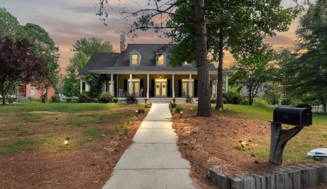 20 Acre Retreat Near Apex-Rentable Event Venue