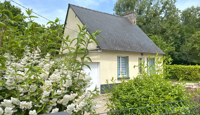 20 kms from Mont saint-Michel, charming 2* gîte in the Bay of Mt St Michel