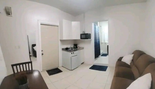 #20 Marjory’s in-law suite