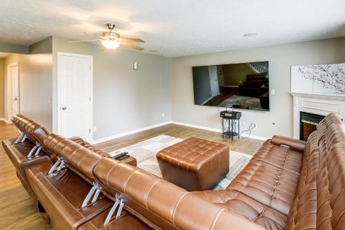 20 Mi to Speedway and Indy 500 Family Getaway!