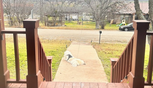 20 min from Austin- Home seen on Varsity Blues and HBO Max’s show Love and Death