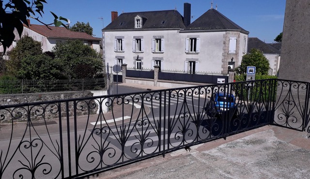 20 mins from PUY du FOU, close to MARAIS POITEVIN and 1 hour from the ATLANTIC