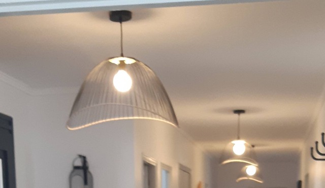 20 minutes from the sea large family house in a quiet area