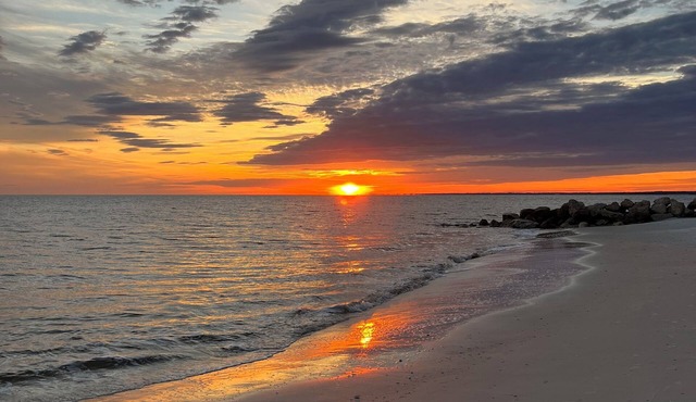 20% off Dec thru Feb, plus discounts for month or longer