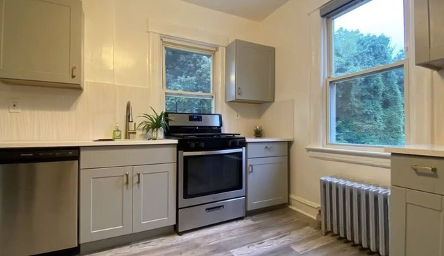 20%off LongTerm discount- Comfy Entire 2 Bedroom Apartment - 30 min train to NYC