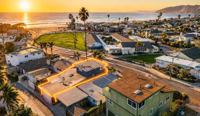20% Off May 28-31, Walk To Beach, Private Hot Tub