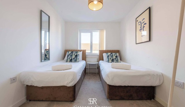 20%OFF Monthly Stays - Stylish 3BR Home - Parking