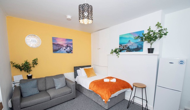 20% OFF - One Bed flat at Hull