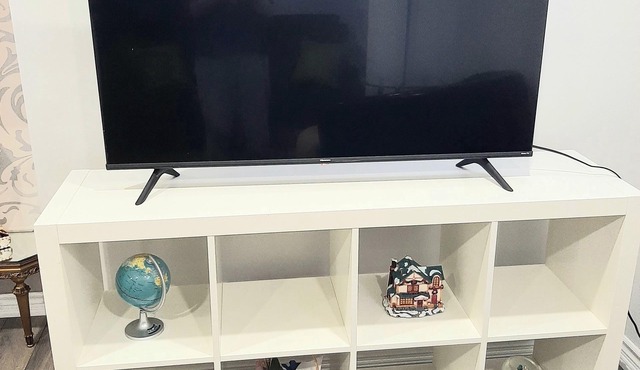 20% off Seperate entrance entire basement with wifi one parking