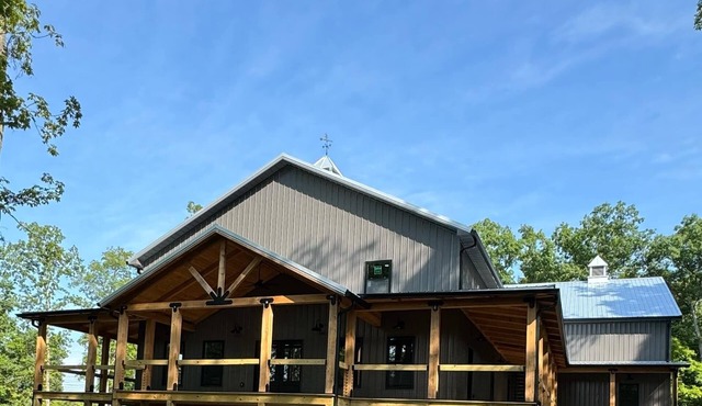 20% off Smoky Mtn Sports Retreat, Fire Pit, Pickleball, Basketball, Game Room