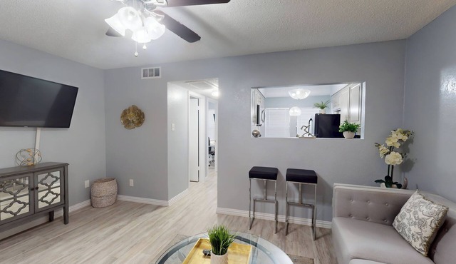 20% Off Townhome 2BD/1.5BA HWY161/183 DFW Air I841