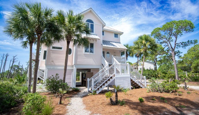 20% Spring Savings! Secluded 4BR/3.5BA, inside St. George Plantation