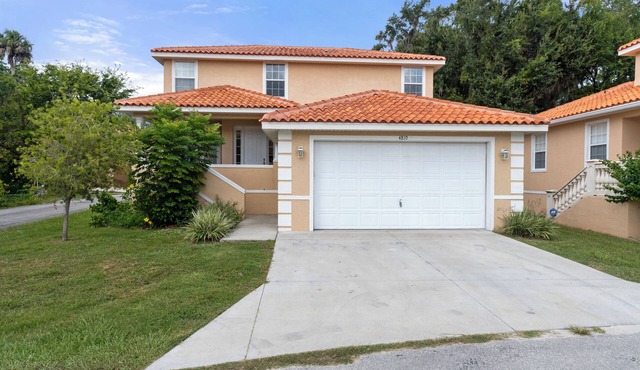 20 yrds to water! BBQ, Scalloping And Manatee Watching, Families welcome!