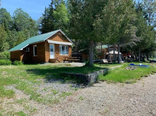 200 rang du Lac Lejeune - Chalet au bord du Lac