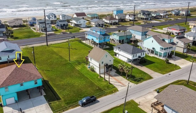 200 Yards to Beach Large Deck Dog Friendly Private Pier Golf Cart