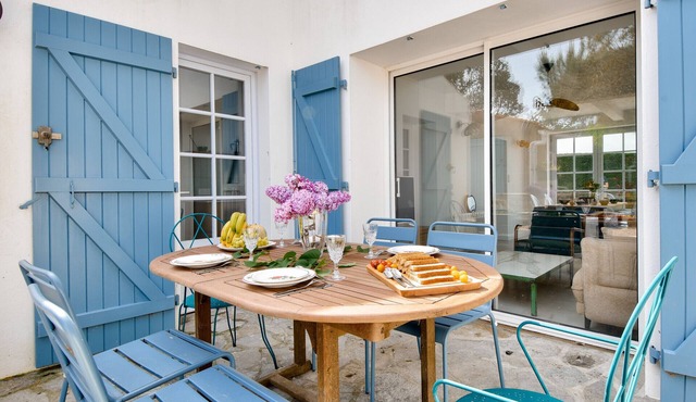 200m from the beach-House at Vieil-For 4-Garden