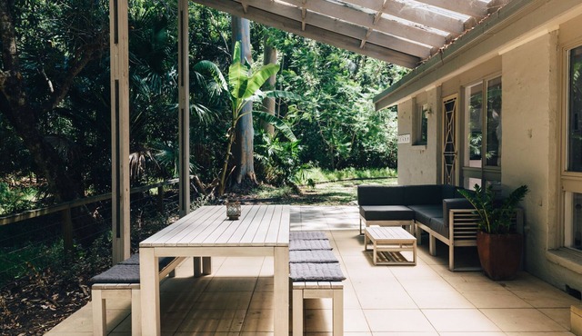 200m from Pearl Beach, totally private, yet close to everything