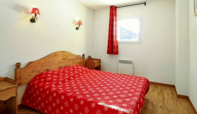200m from resort center, sauna, balcony, parking, tv, ski locker, 65m², Val d'Allos