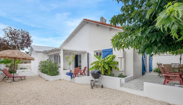 200m from the beach, nice house for 6