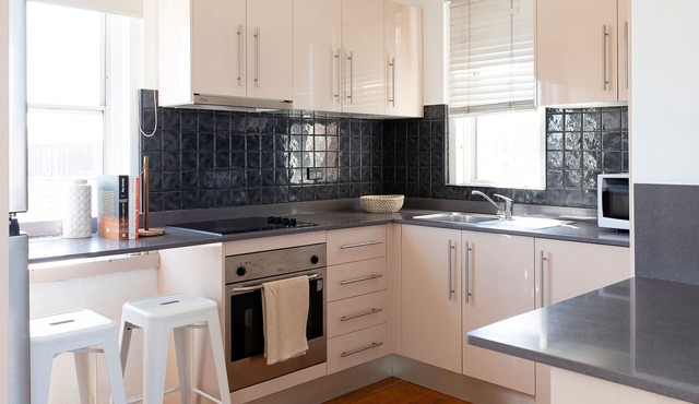 200m to the beach ~ Ocean view in every direction