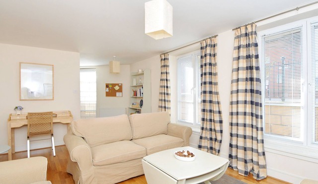 201 Annandale Street