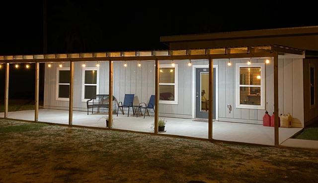 201 Matagorda - Cozy, Spacious Newly Remodeled Getaway!