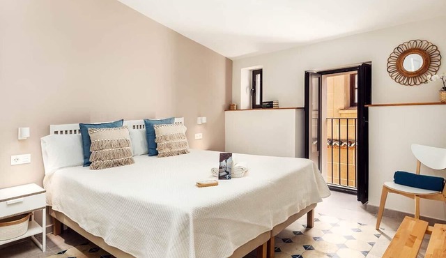 201 Roomy Family - Apartments Plaza Mayor 35