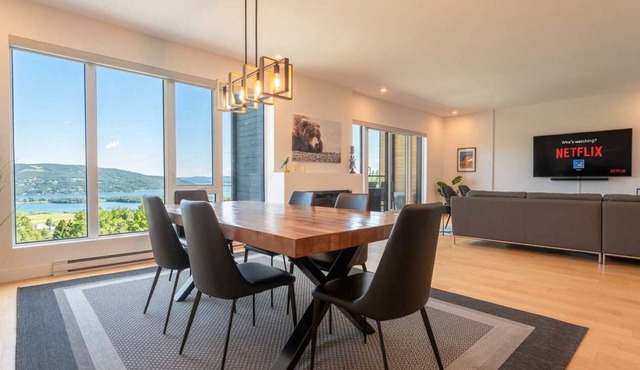 202 | Elegant Condo | Balcony, Pool & River View
