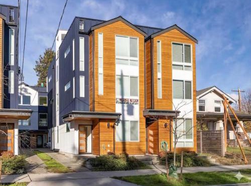 2022 Modern 3BR Tesla Charger City Views