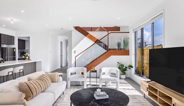 2024 Brand-new 5BR Comfort House in SunnybankHills