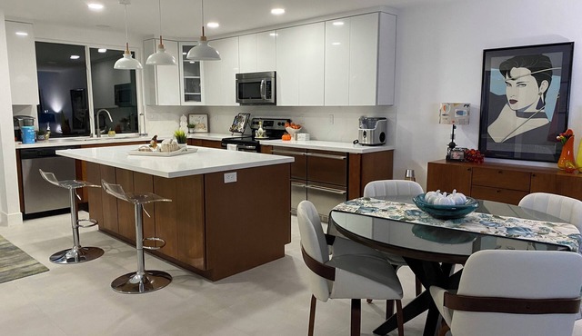 2025 Complete Renovation, 2 Bedroom 2 Bath on South Golf Course West Facing