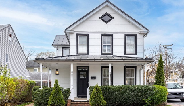 2026 Commissioning Week Promo: Book 6 Nights, Get the 7th Free