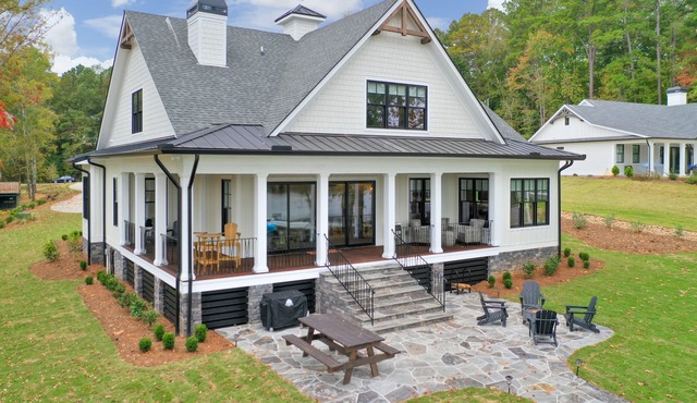 2026 Has Arrived! Beat The Rush To Plan Your Lake Vacation! Come Stay With Us!