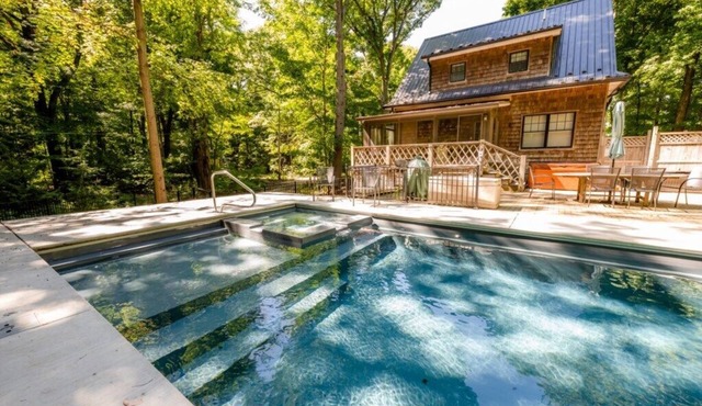 (2026 OPEN!) Gorgeous Lake View Home with Private Pool and Hot Tub!
