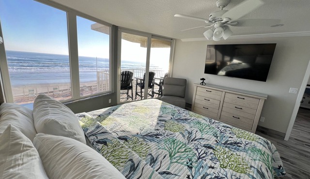 #203 Direct Ocean Front 2nd Floor, 2 King , 1 Queen Murphy, Dog Freen20#