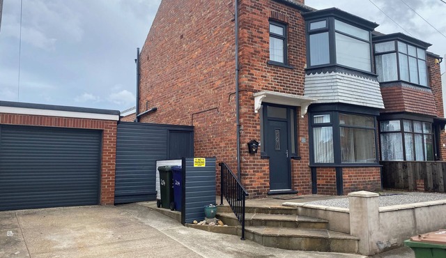 204 SEA VIEW HOUSE, pet friendly, with open fire in Marske-By-The-Sea