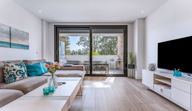 206 Navi Golf – Family-Friendly Retreat with Pool & Kids Park