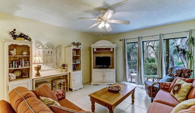 2063 Beachwood Lovely 2 bedroom 2 bath Beach Wood villa is located in Amelia Island Plantation Resort