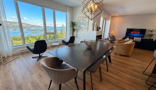 209 | Luxury Condo | Pool & River View