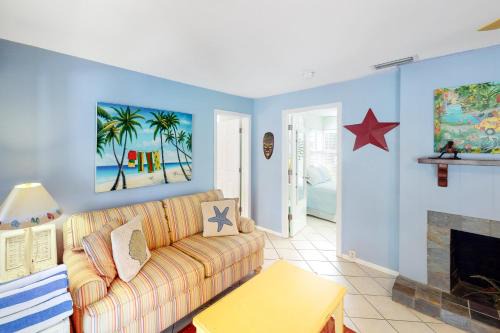 21 Palms Unit A