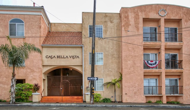 210 Casa Bella: 2 BR, 2 BA Condominium in Pismo Beach, Sleeps 6