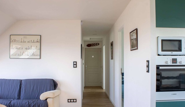 211 - Beautiful renovated 2-bedroom apartment in Plurien near the beach