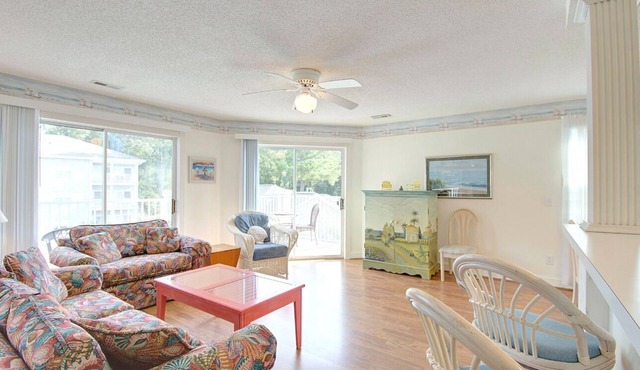 212 - 2 bedroom villa adjacent to Oyster Bay Golf Links in Sunset Beach